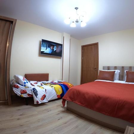 Central Park Apartments In Tbilisi Ngoại thất bức ảnh