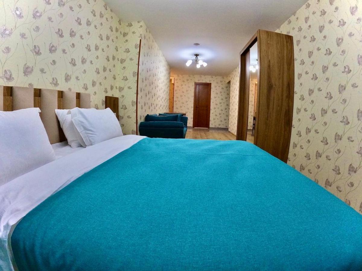Central Park Apartments In Tbilisi Ngoại thất bức ảnh